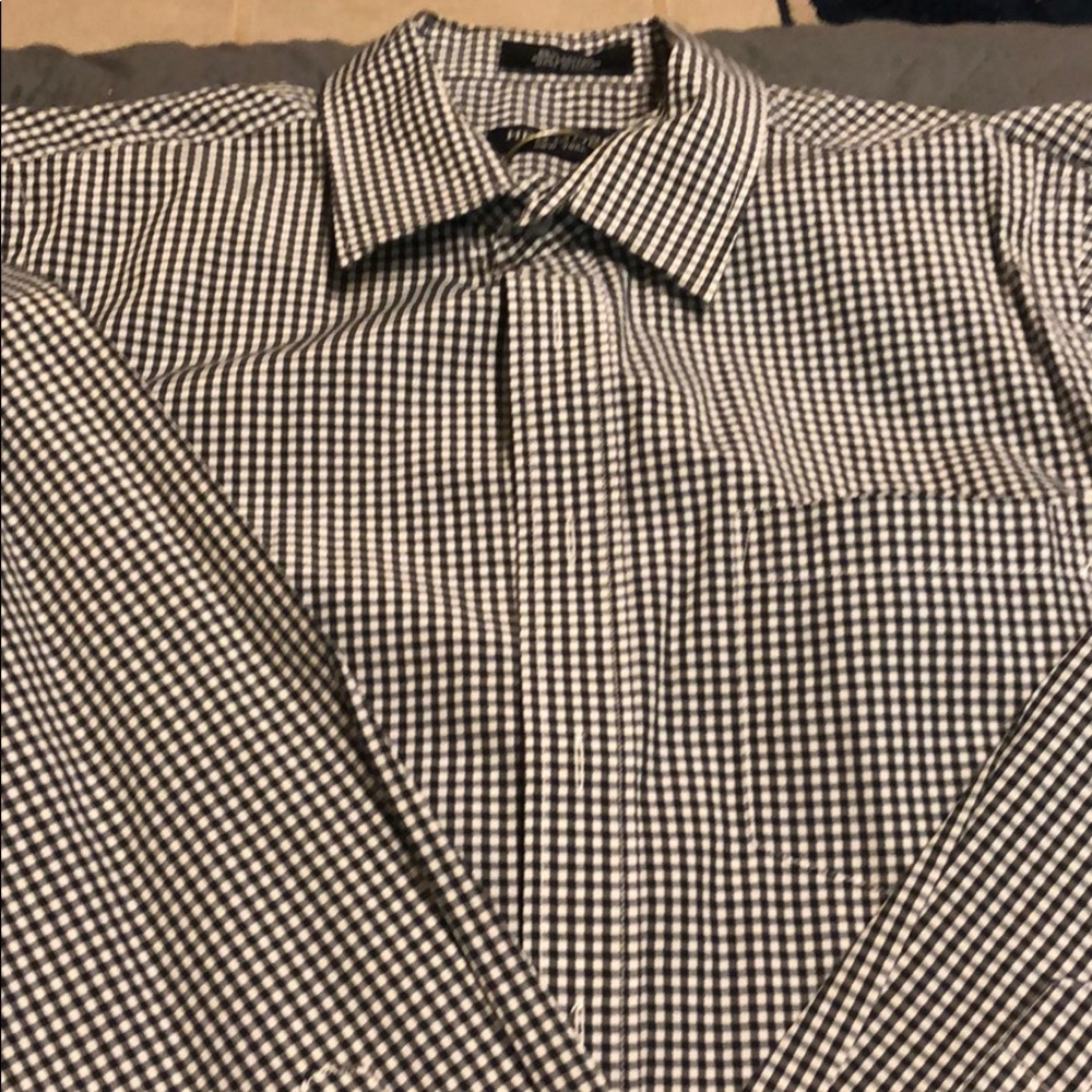 Boys Size L 12/14 button collard dress shirt